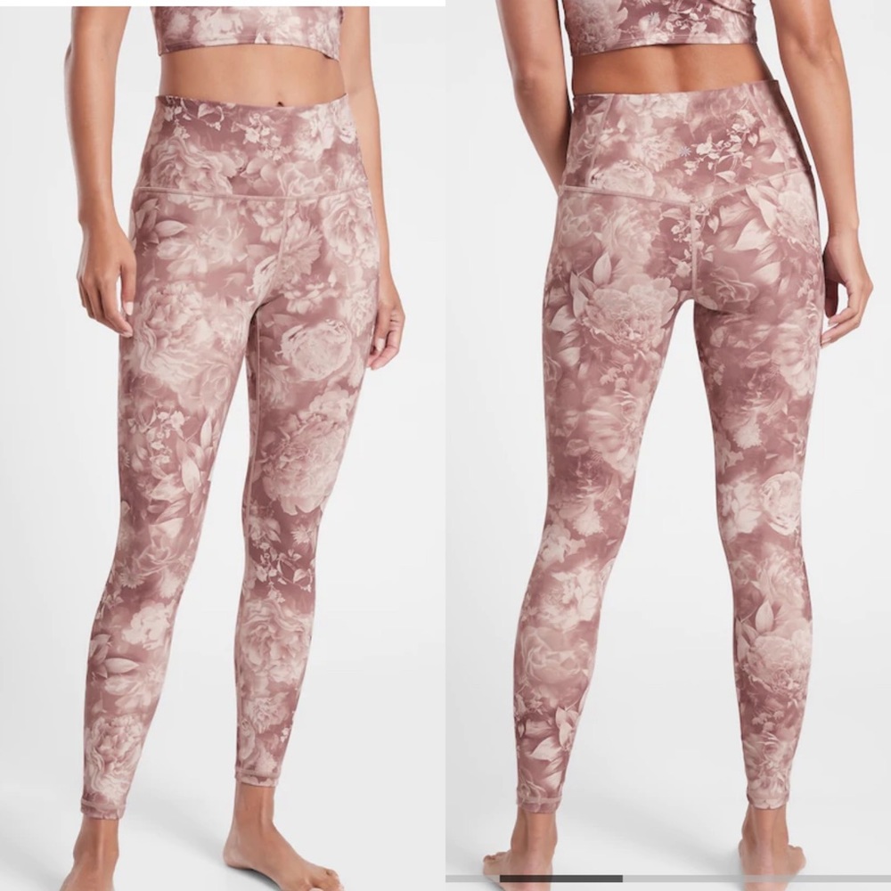 NWOT Elation Printed Tight Antoinette Velvety Pink